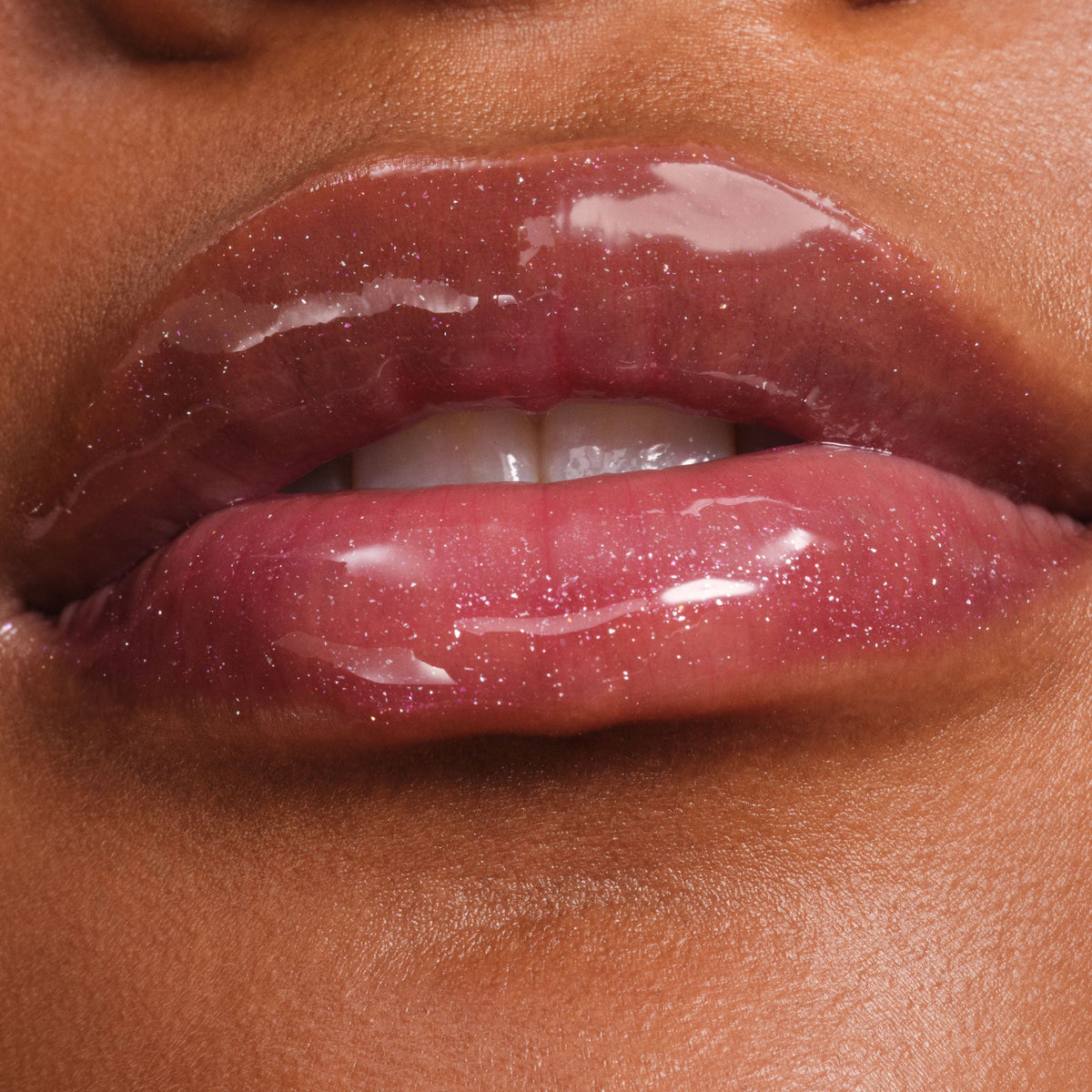 phyto-glow-lip-balm-shimmer-solar-y2 NATR-60145-Phyto-Glow-Lip-Hover-Solar.jpg