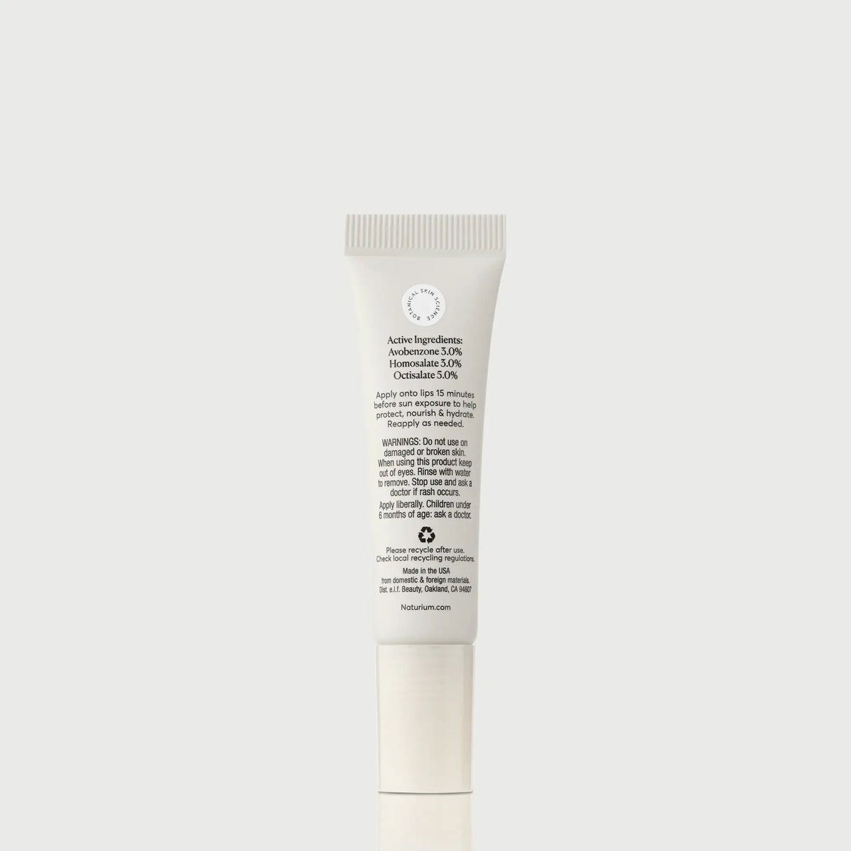 phyto-glow-lip-balm-spf-45-clear-c2 NATR-10124_PhytoGlow_SPF_Clear_primary_capon_back_bonebkgd_1.webp
