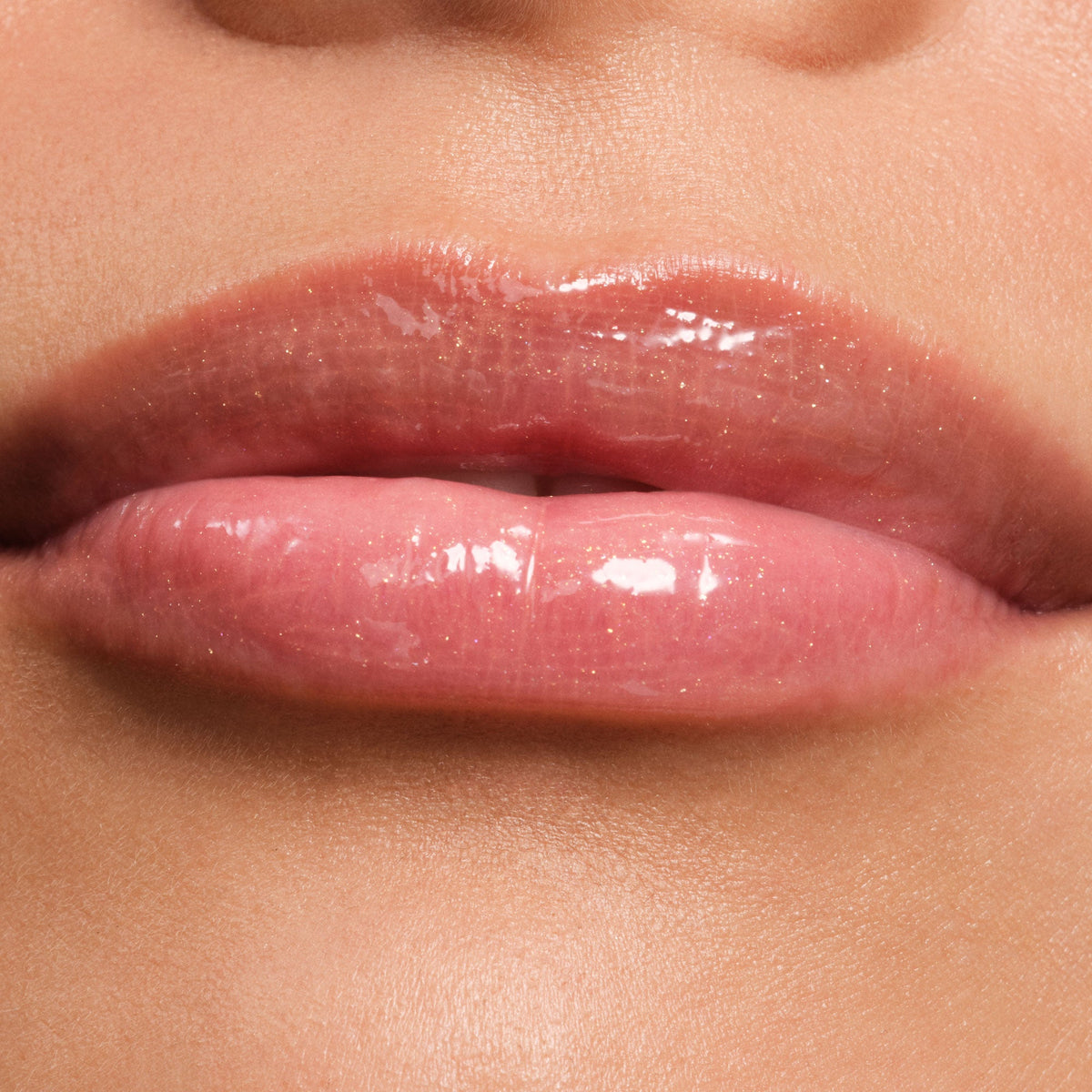 phyto-glow-lip-balm-shimmer-cosmic-i0 NATR-10134-Phyto-Glow-Lip-Hover-Cosmic.jpg