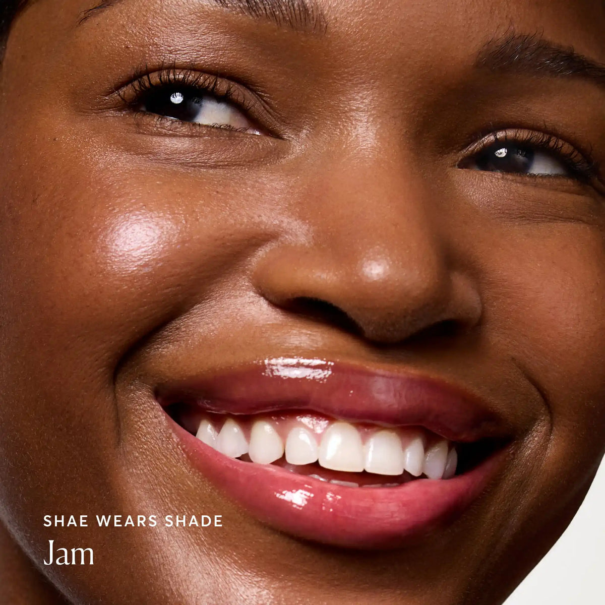 phyto-glow-lip-balm-jam-q6 NATR-60068-Alt-Images-Phyto-Glow-Lip-Balm-Jam-04.webp